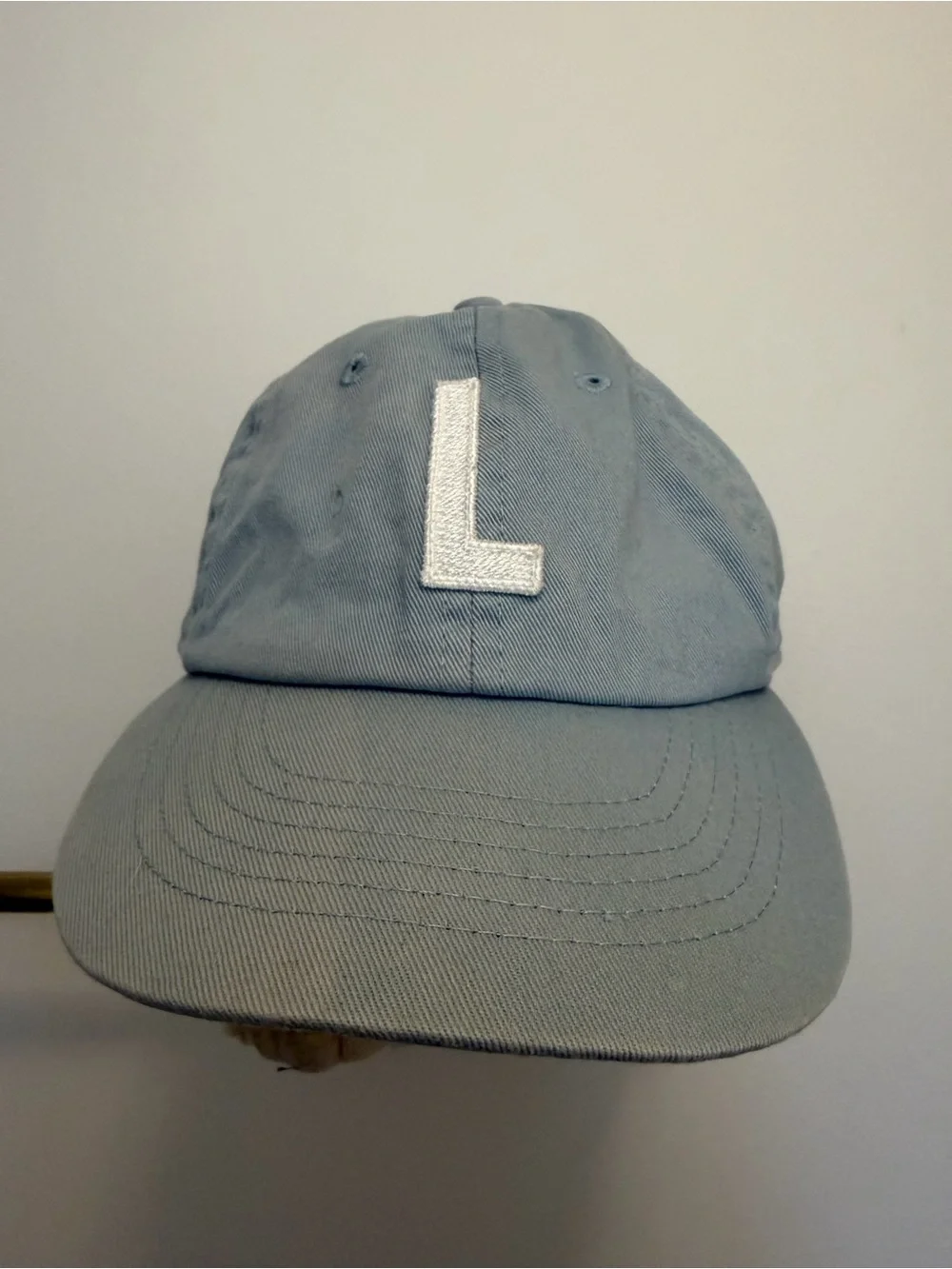 Kids Light Gray Baseball Cap with White 'L' Patch - Unbranded